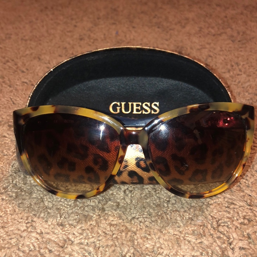 Guess Tortoise Sunglasses